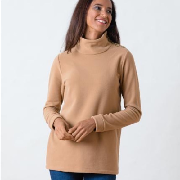 Dudley Stephens Sweaters - Dudley Stephens Bailiwick- size small